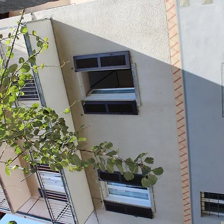 Chestnut Casa Vacanze *