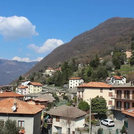 Chestnut Casa Vacanze * Nesso